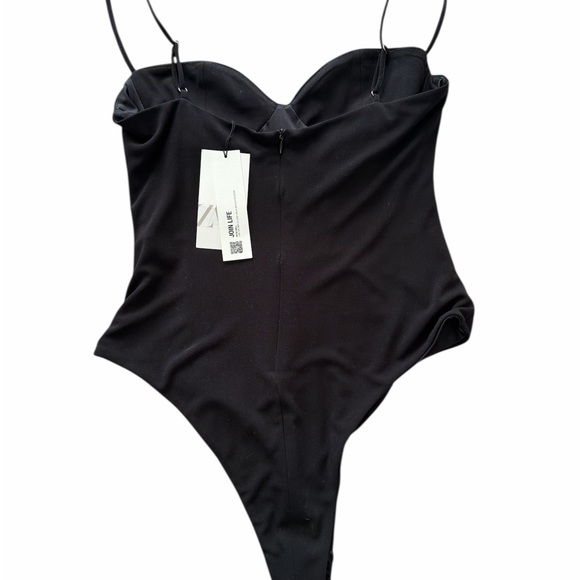 Zara Sweetheart shaped black bodysuit - Picture 8 of 8